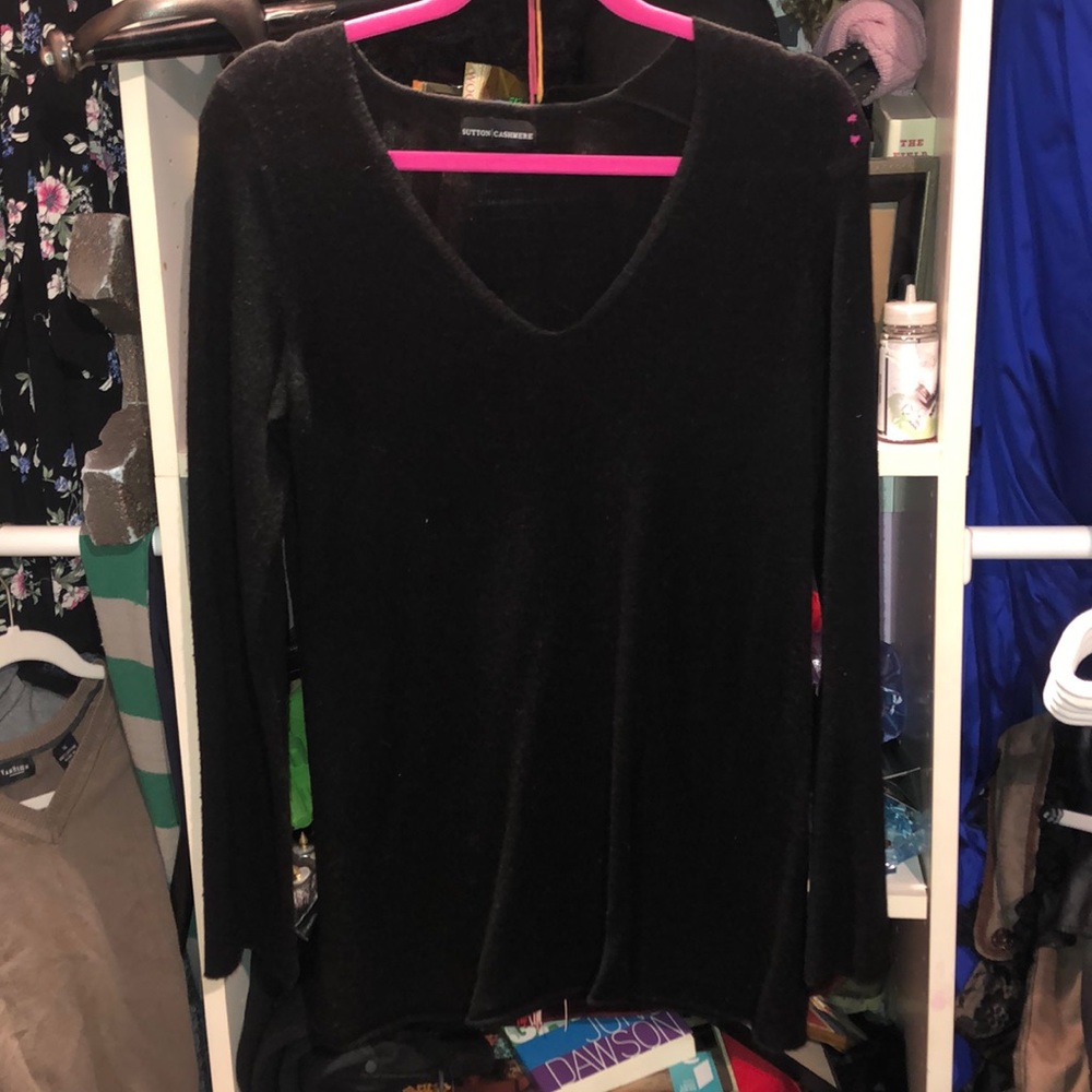 Sutton Studio Black Cashmere Pullover Sweater